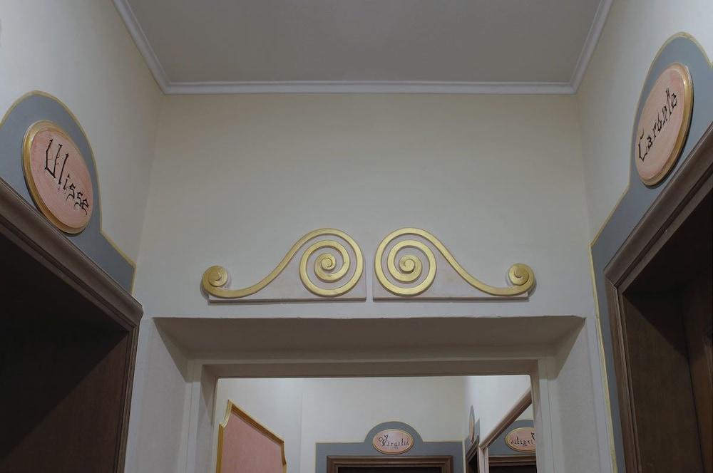 Couette-café Relais Dante E Beatrice 3*