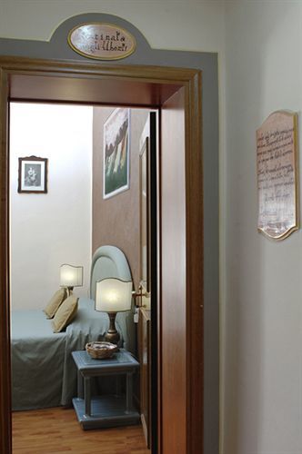 Relais Dante E Beatrice床和早餐佛罗伦萨