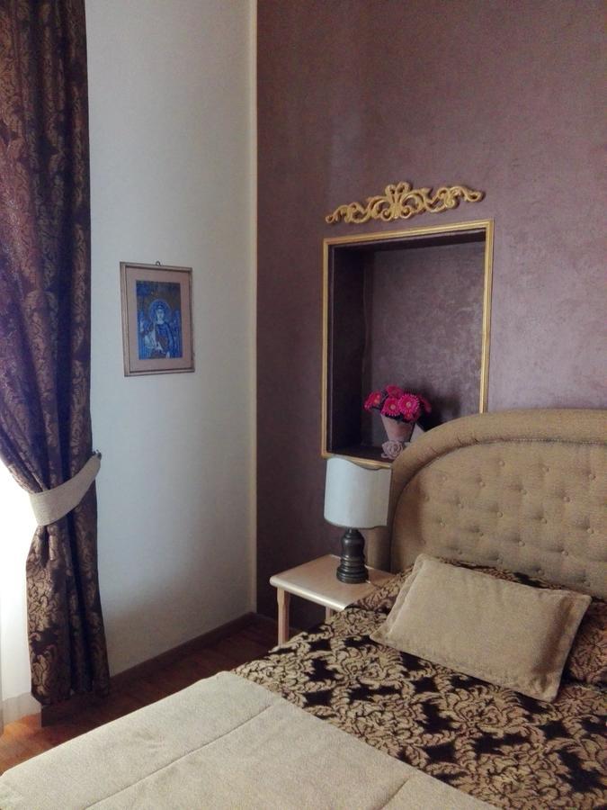 Relais Dante E Beatrice床和早餐佛罗伦萨