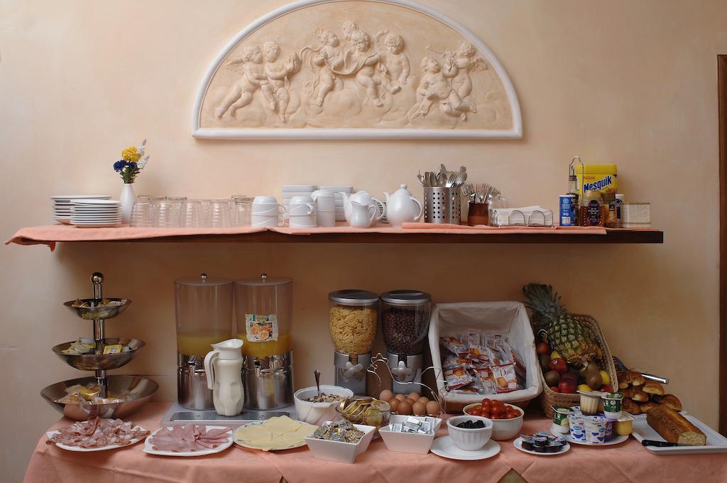 Relais Dante E Beatrice Couette-café Florence