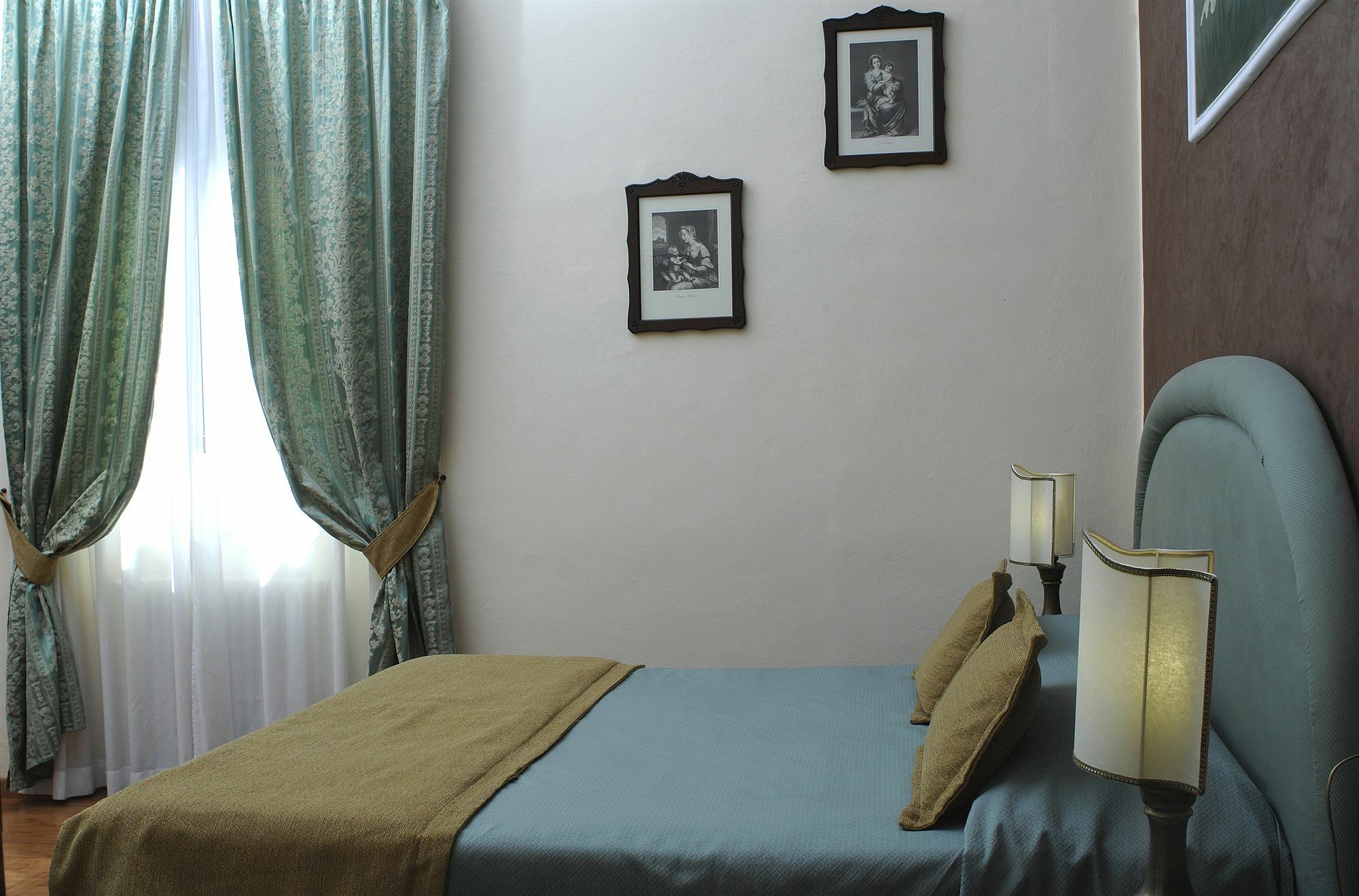 床铺和早餐Relais Dante E Beatrice Florencia